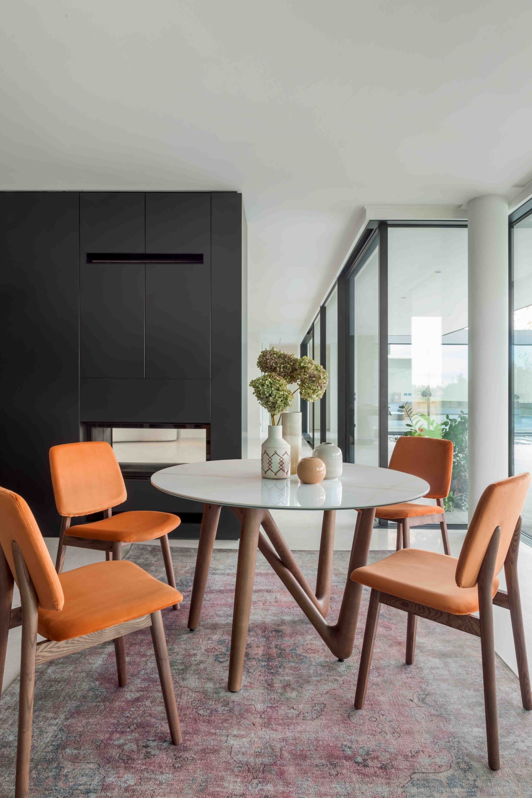 ESSE-ROUND-WOOD-2-scaled